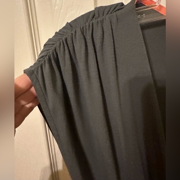 Lilla P khaki sleeves dress  - size XS - beautiful 96% Viscose.  New with tag!! - Picture 4 of 8